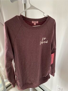 feathers maternityWomen's Crewneck Sweater in Plum